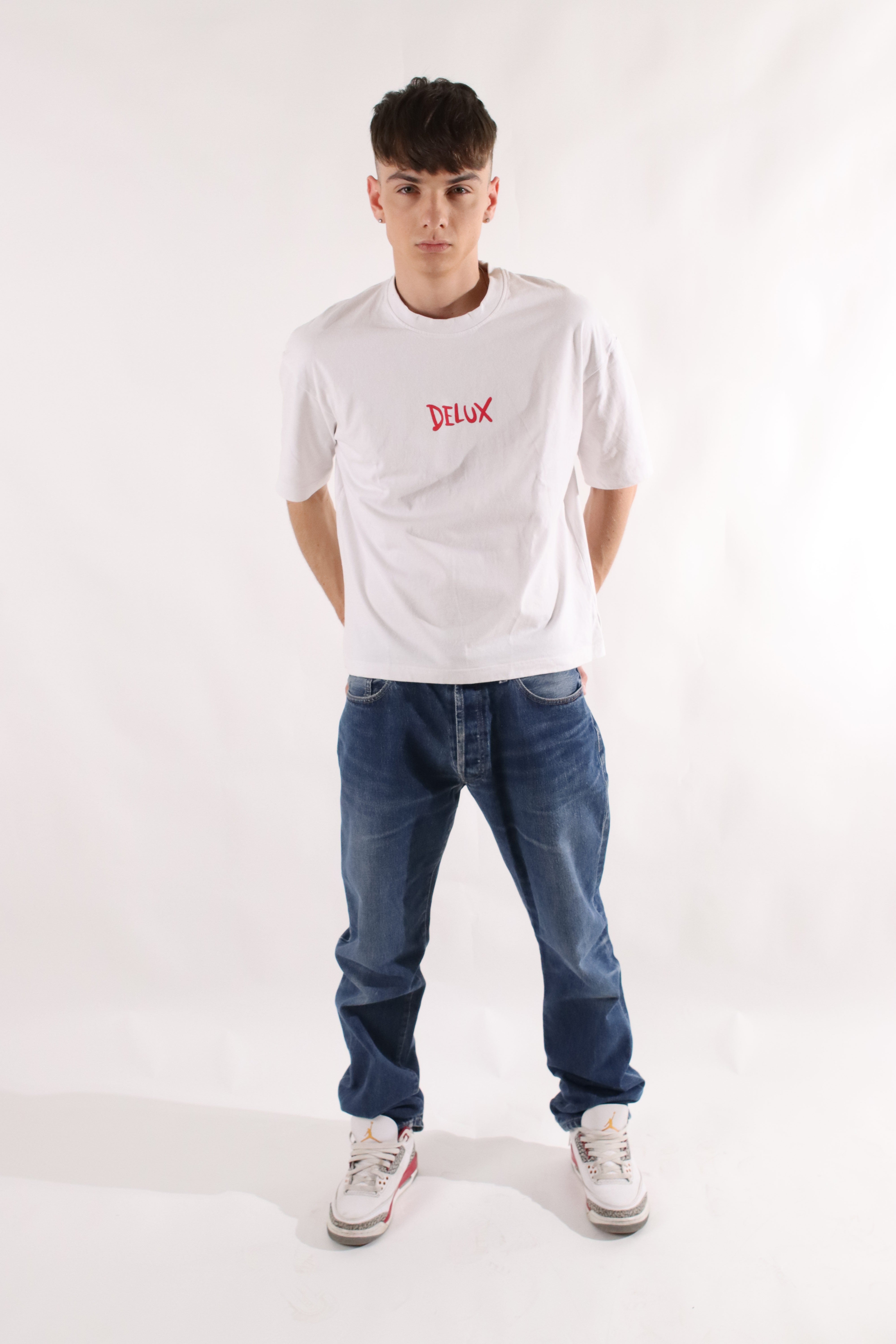 Delux Store - Abbigliamento Streetwear & Sneakers