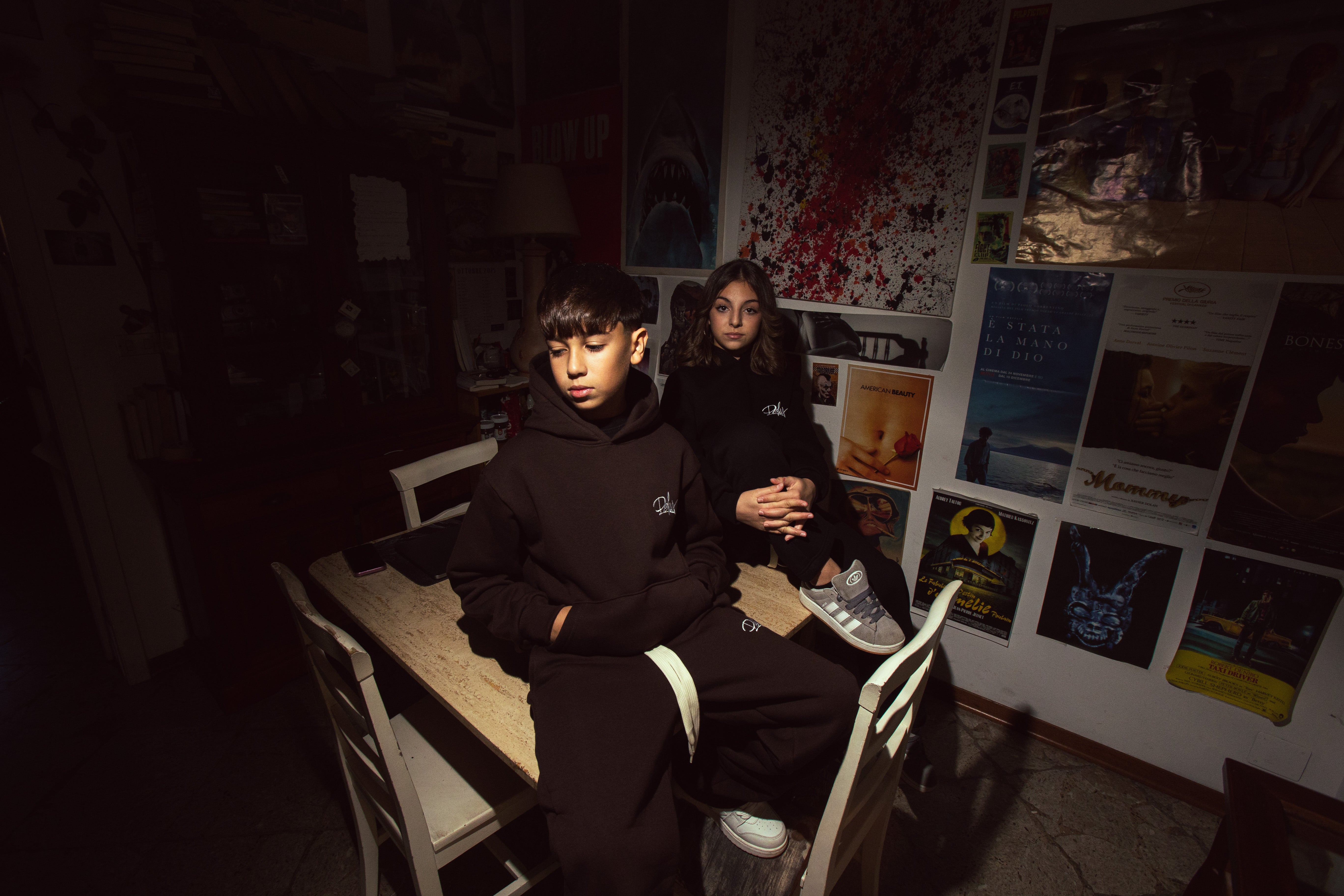 Delux Store - Abbigliamento Streetwear & Sneakers