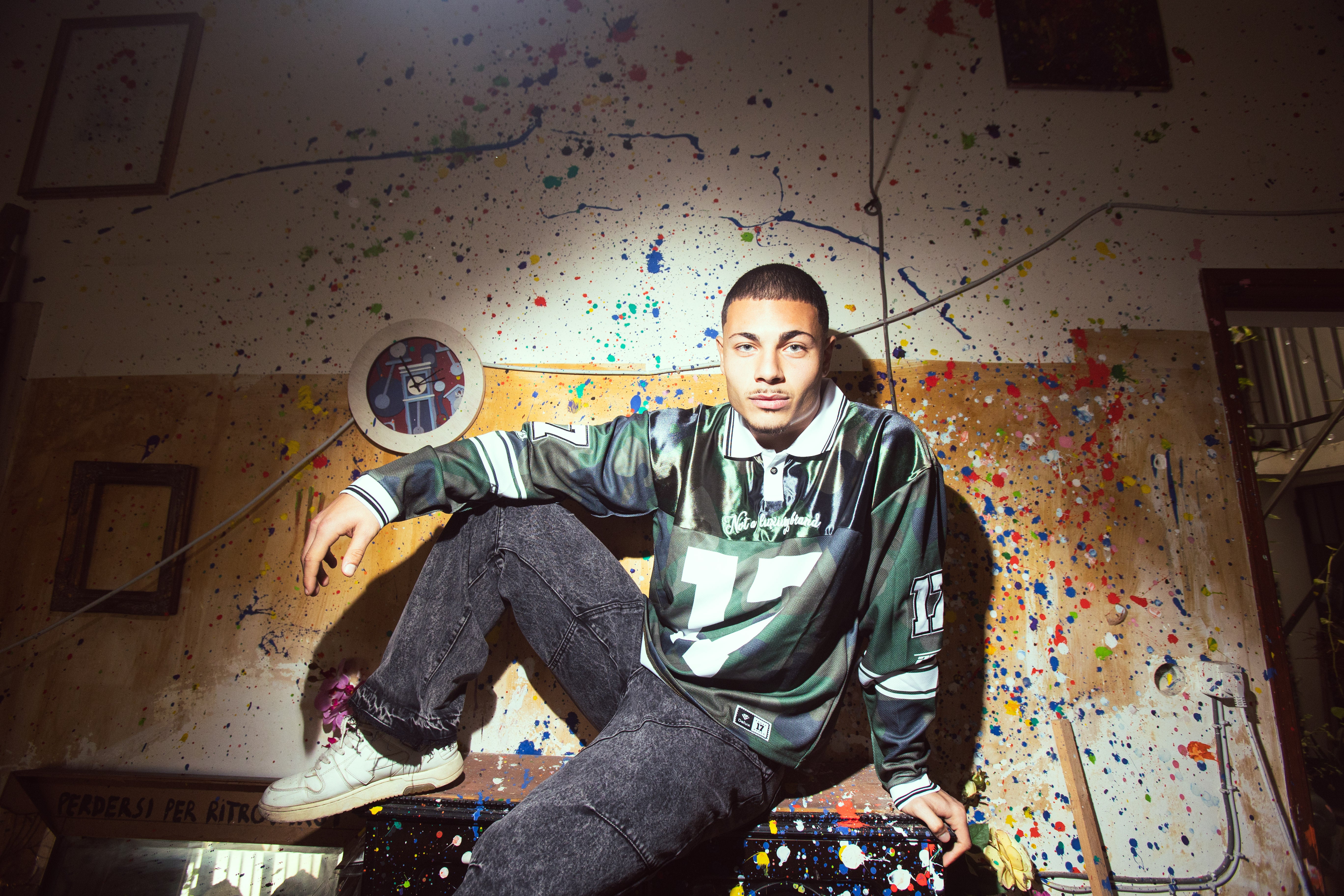 Delux Store - Abbigliamento Streetwear & Sneakers