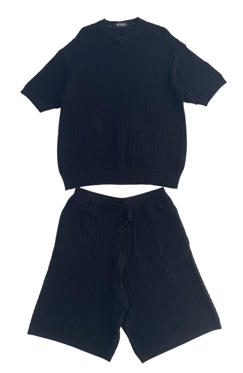 Delux Store - Abbigliamento Streetwear & Sneakers