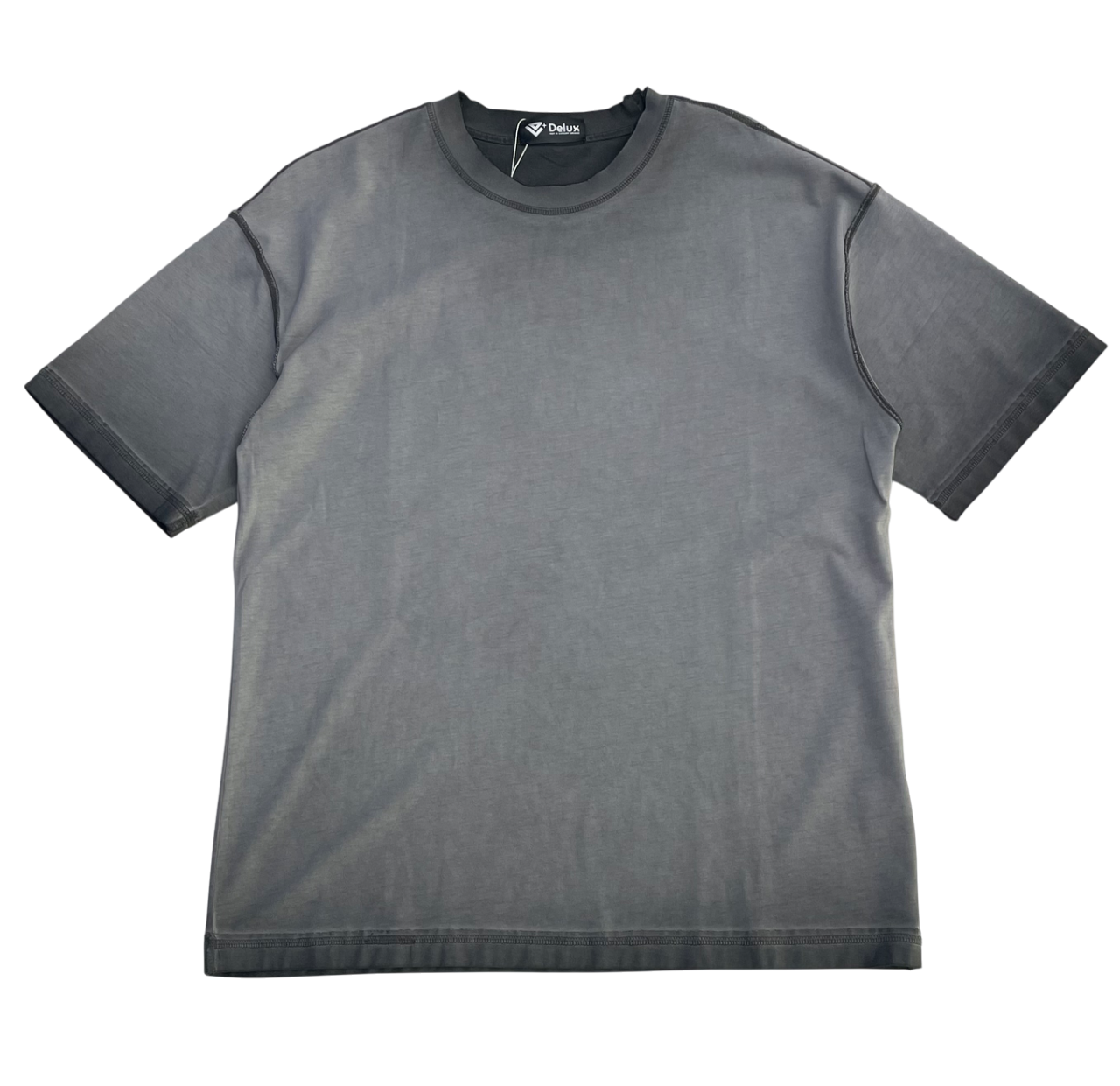 Delux Store - Abbigliamento Streetwear & Sneakers
