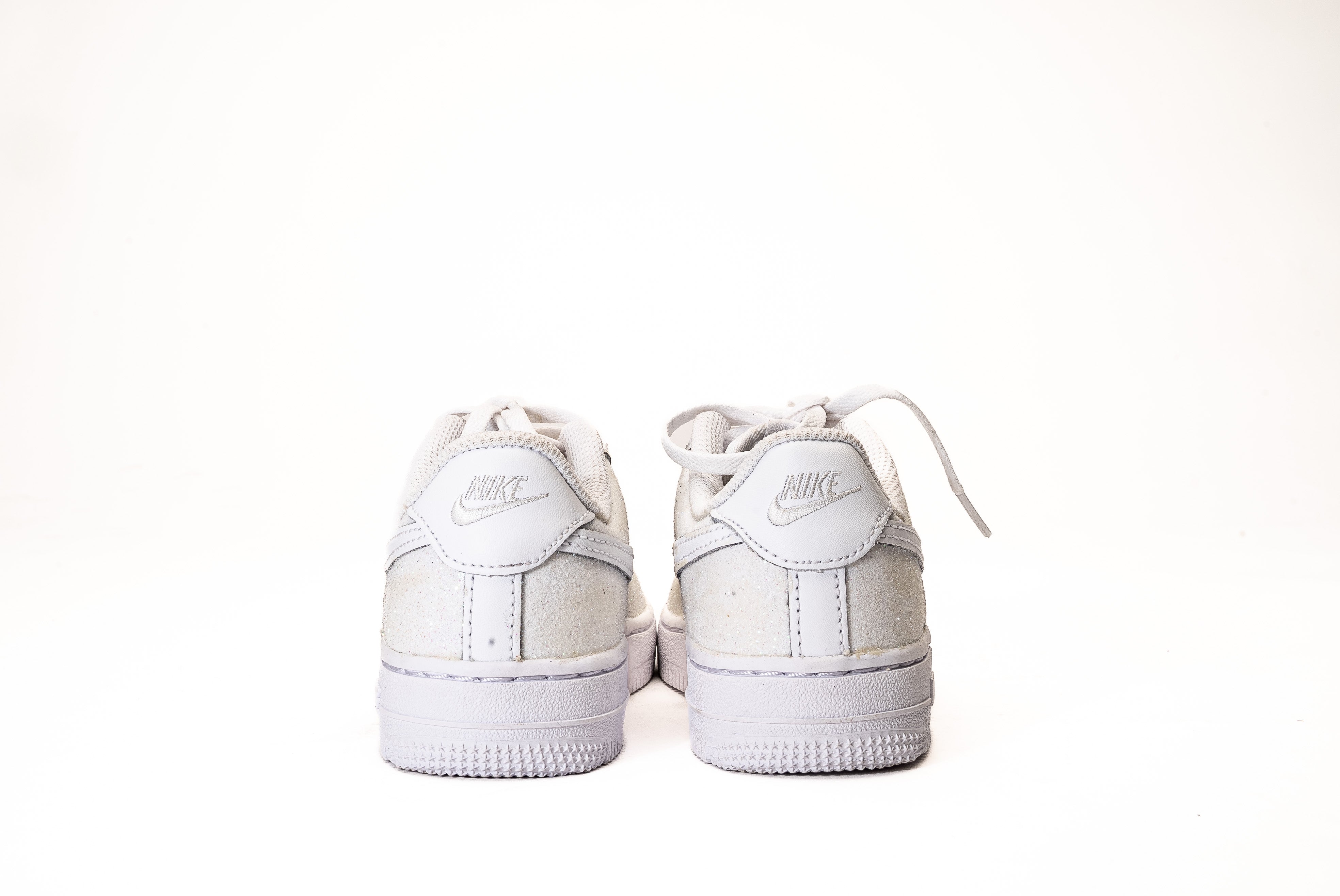 Delux Store - Abbigliamento Streetwear & Sneakers