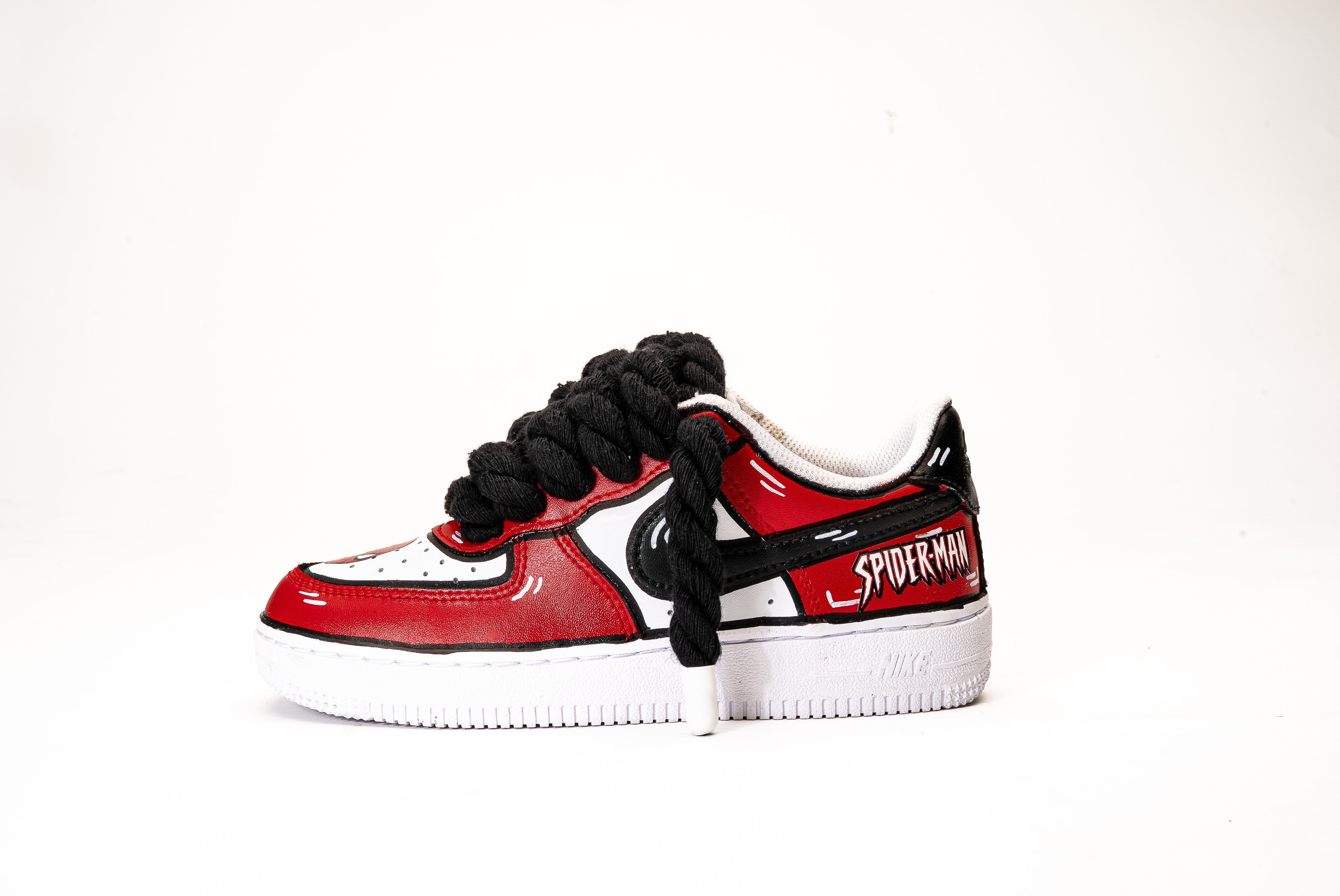 Delux Store - Abbigliamento Streetwear & Sneakers
