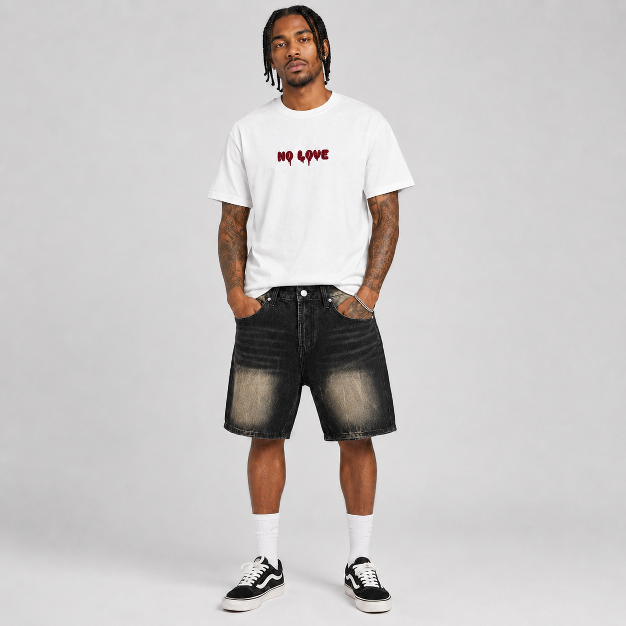 NO LOVE GLITTER TEE – WHITE FUCSIA