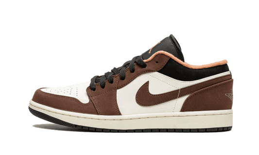 Air Jordan 1 Low Mocha - Delux Store - Abbigliamento Streetwear & Sneakers