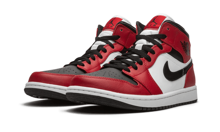 Air Jordan 1 Mid Chicago Black Toe - Delux Store - Abbigliamento Streetwear & Sneakers