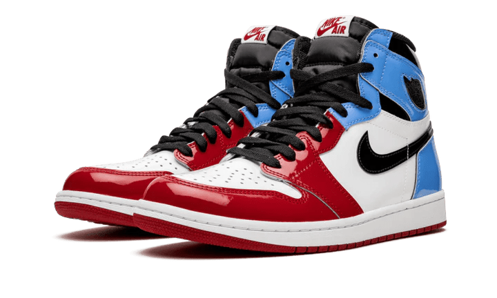 Air Jordan 1 Retro High Fearless OG - Delux Store - Abbigliamento Streetwear & Sneakers