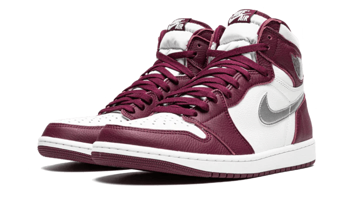 Air Jordan 1 Retro High OG Bordeaux - Delux Store - Abbigliamento Streetwear & Sneakers