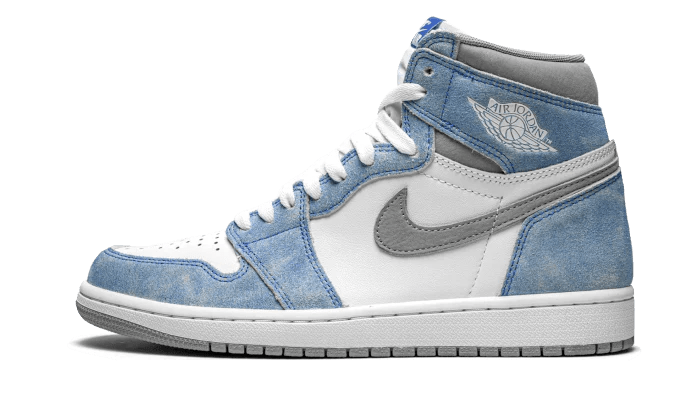 Air Jordan 1 Retro High OG Hyper Royal - Delux Store - Abbigliamento Streetwear & Sneakers