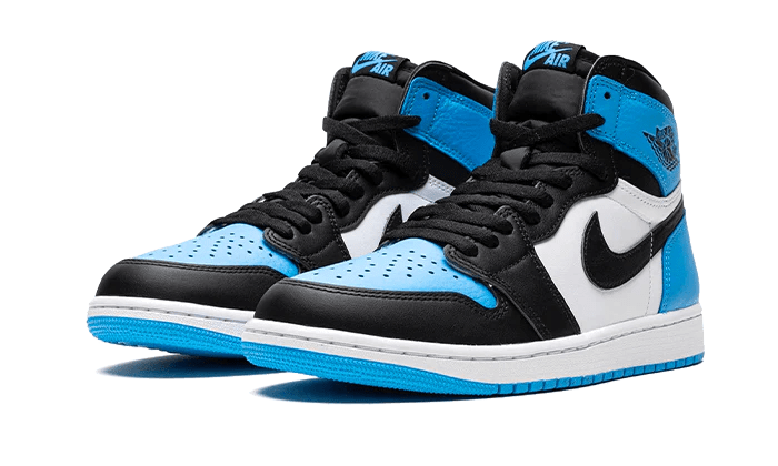 Air Jordan 1 Retro High OG UNC Toe - Delux Store - Abbigliamento Streetwear & Sneakers