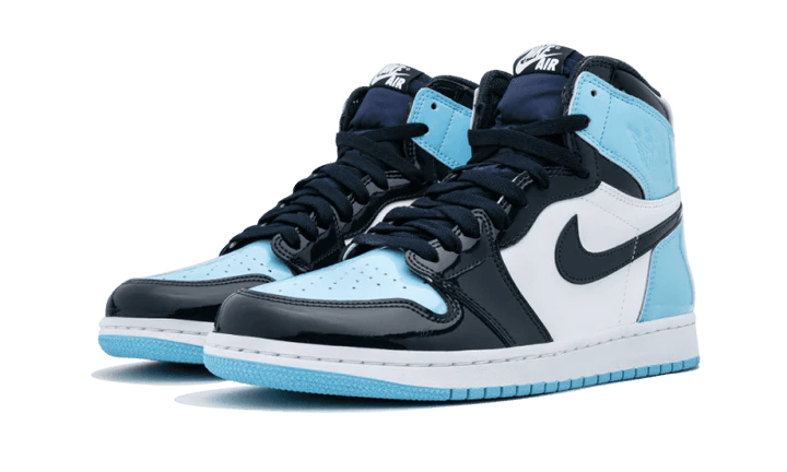 Air Jordan 1 Retro High UNC Patent - Delux Store - Abbigliamento Streetwear & Sneakers