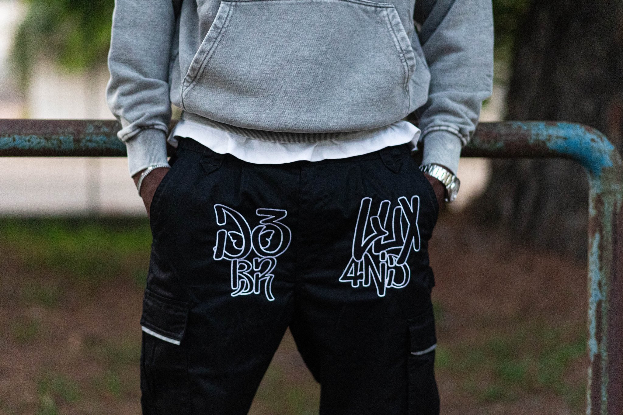 Cargo Pants - Black/White - Delux Store - Abbigliamento Streetwear & Sneakers