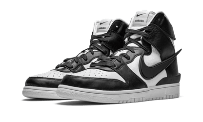 Dunk High Ambush Black White - Delux Store - Abbigliamento Streetwear & Sneakers