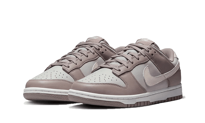 Dunk Low Bone Beige - Delux Store - Abbigliamento Streetwear & Sneakers