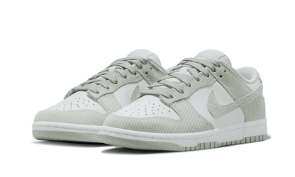 Dunk Low Grey Corduroy - Delux Store - Abbigliamento Streetwear & Sneakers