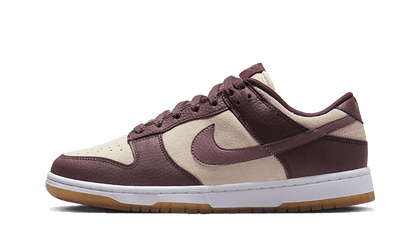 Dunk Low Plum Eclipse - Delux Store - Abbigliamento Streetwear & Sneakers