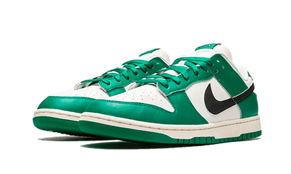 Dunk Low SE Lottery Green Pale Ivory - Delux Store - Abbigliamento Streetwear & Sneakers