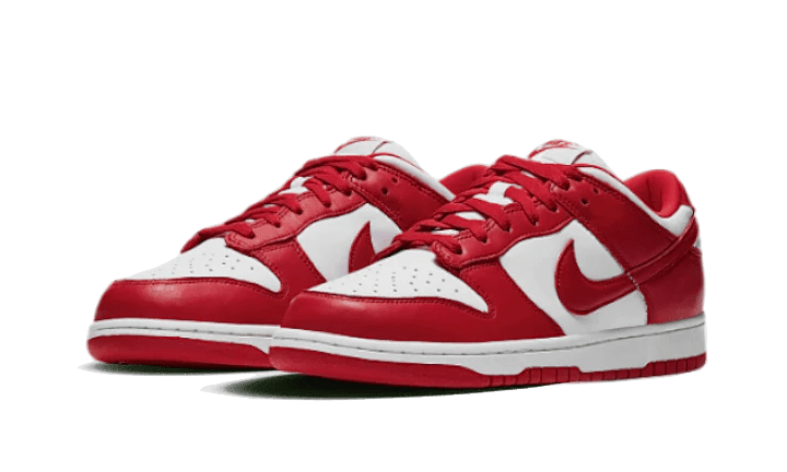 Dunk Low University Red - Delux Store - Abbigliamento Streetwear & Sneakers