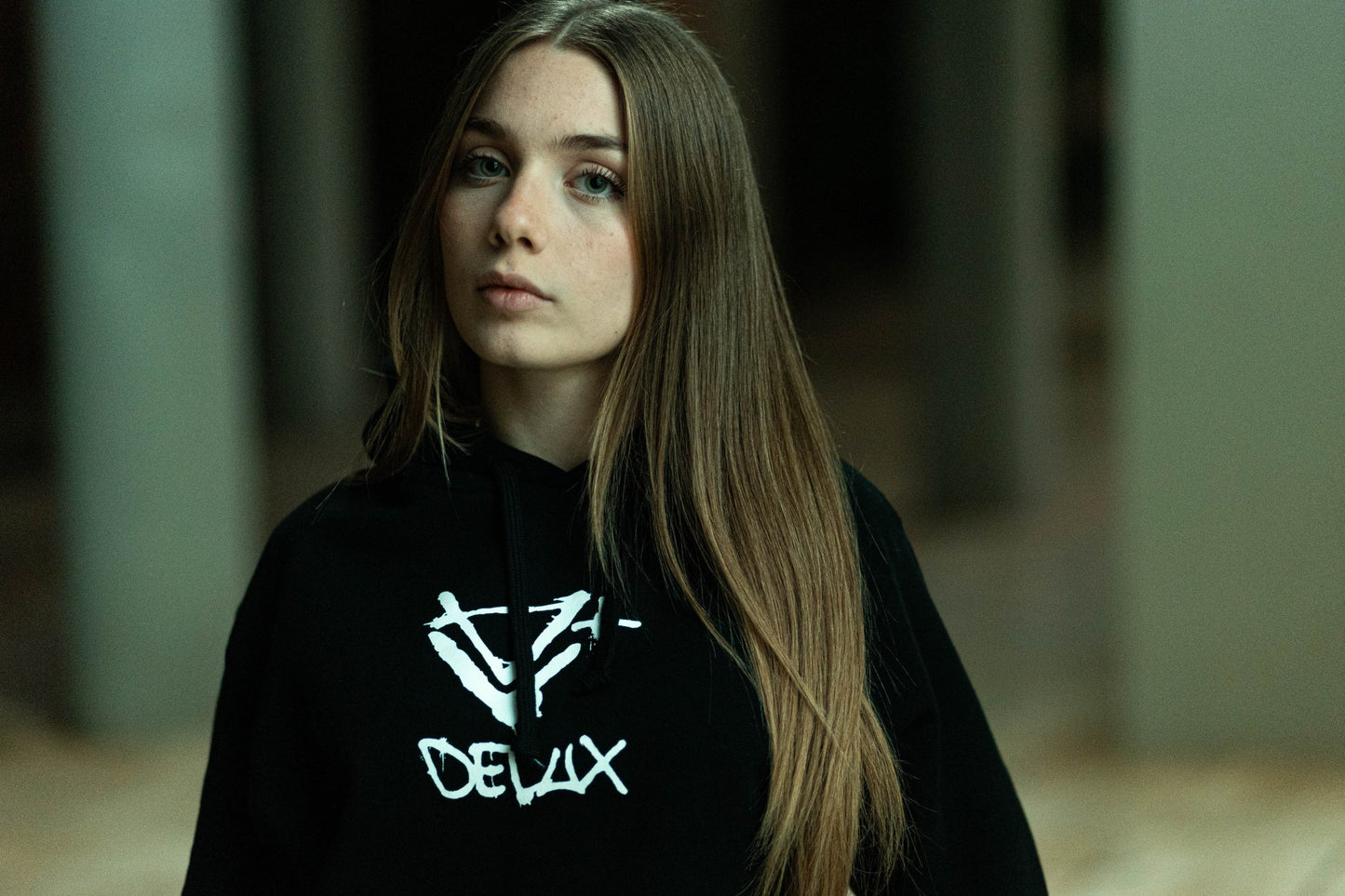 Felpa ''Spray'' - Black/White - Delux Store - Abbigliamento Streetwear & Sneakers