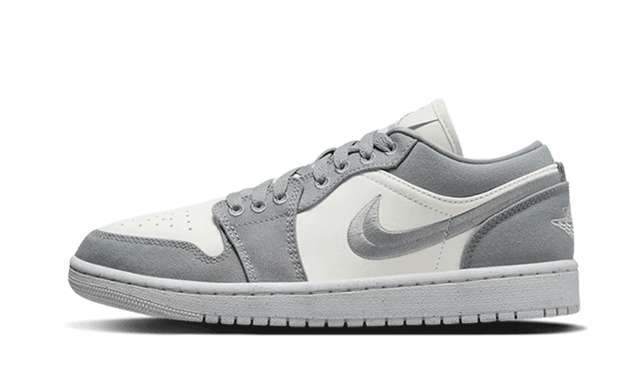 Jordan 1 Low SE Light Steel Grey - Delux Store - Abbigliamento Streetwear & Sneakers