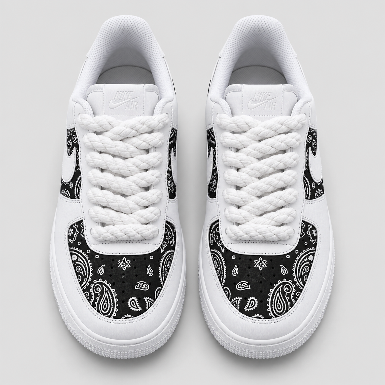 Nike Air Force 1 White Bandana Black custom – vista dall’alto