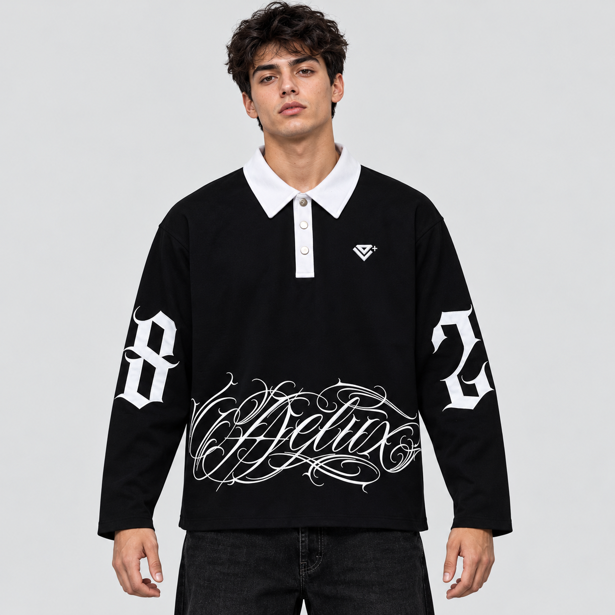 POLO CHICANO - BLACK — indossato